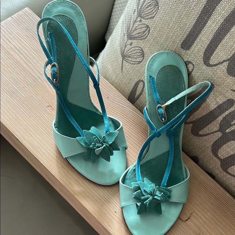 Kenneth Cole Green Stiletto Heels with Bow Detail